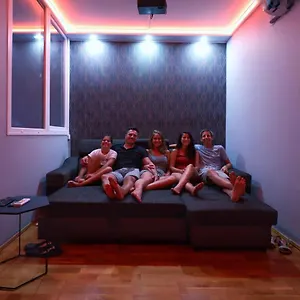 Apartman Cinemapartman, Eger